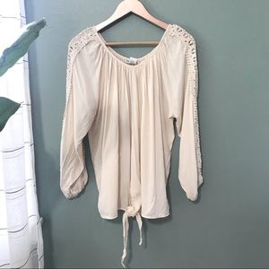 Vivid Importers Cream Lace Top Size L